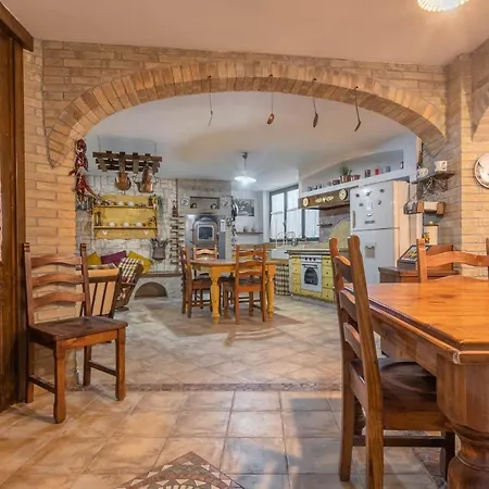 Gelsomino Villa Pineto